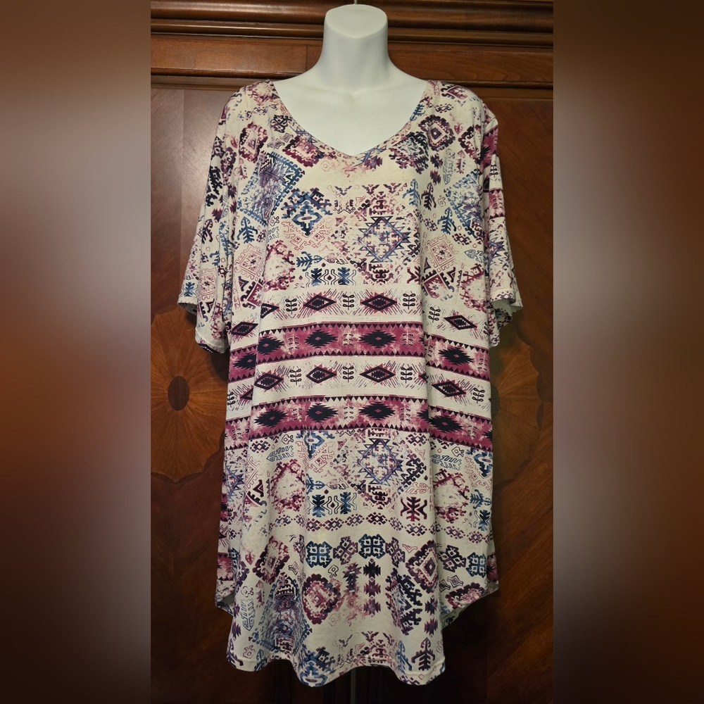 Lularoe Iris Tunic 2XL